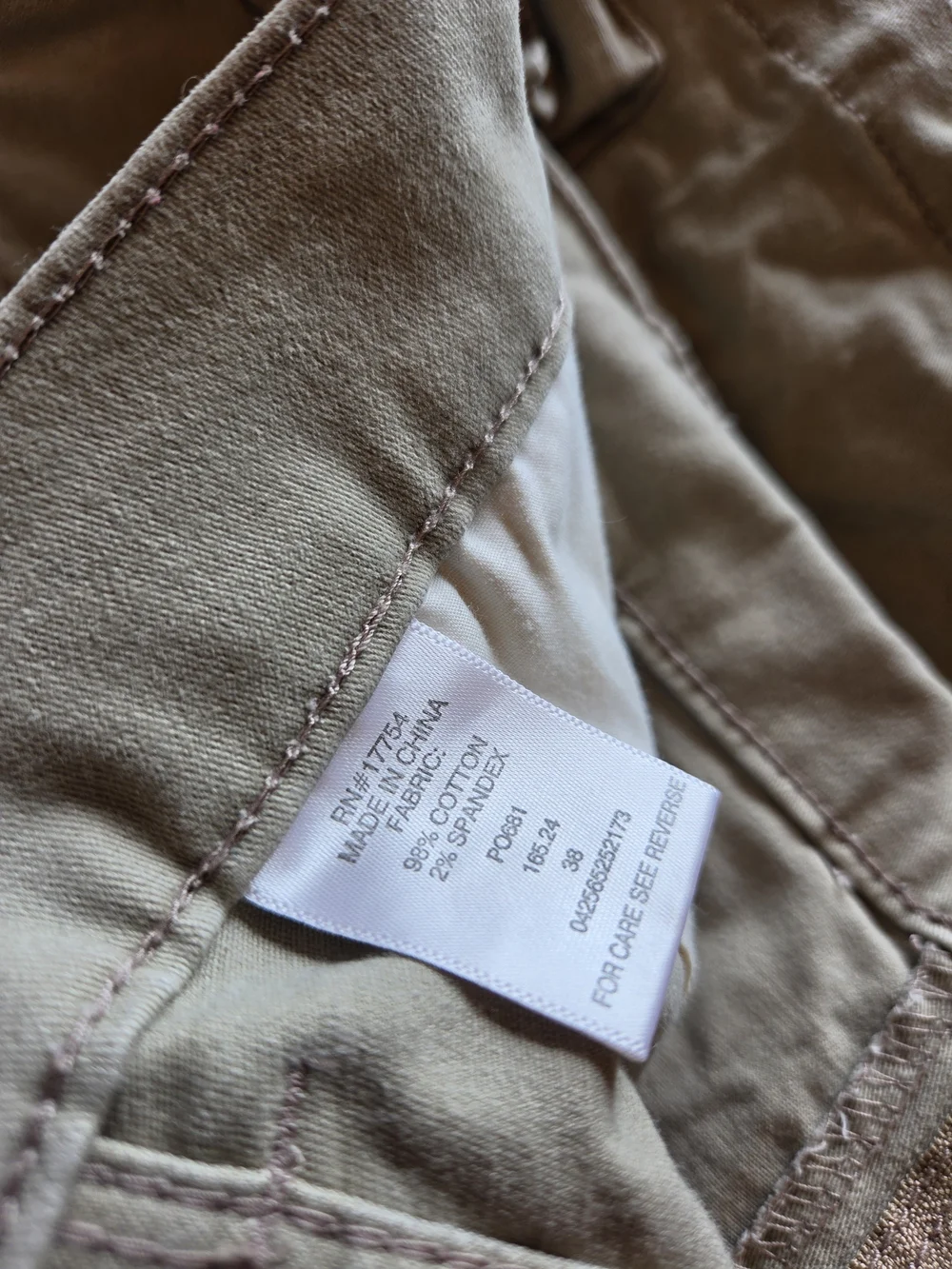 RedHead Men's Cargo Shorts in Beige and Gray Tones